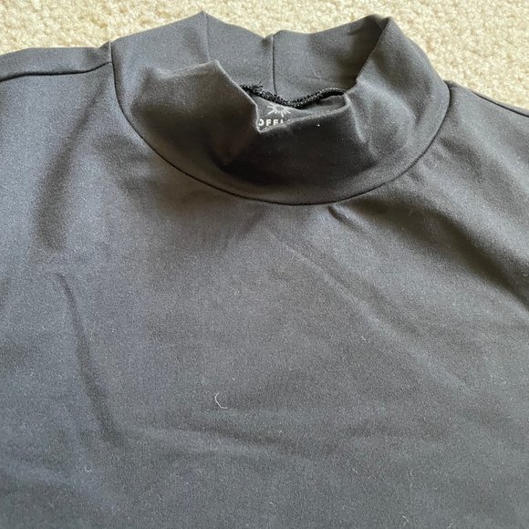OFFLINE By Aerie The Hugger Mock Neck T-Shirt - NWOT - Picture 6 of 8